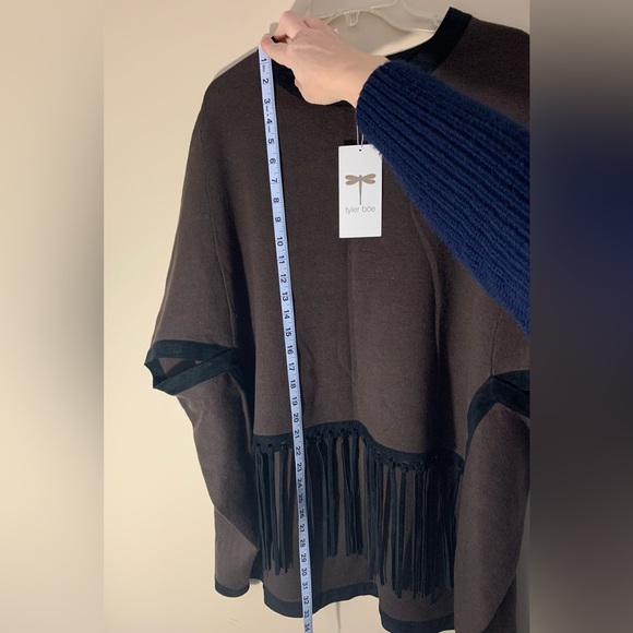 Tyler Boe brown/black cashmere poncho/cape with black fringe. Size XS/S - Picture 10 of 11